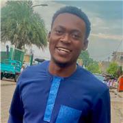 Avec plusieurs années d’expérience dans l’enseignement des mathématiques, je maîtrise les différentes méthodologies adaptées